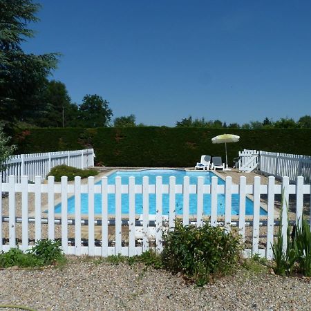 Le Clos D'Emeline Sainte-Terre Luaran gambar