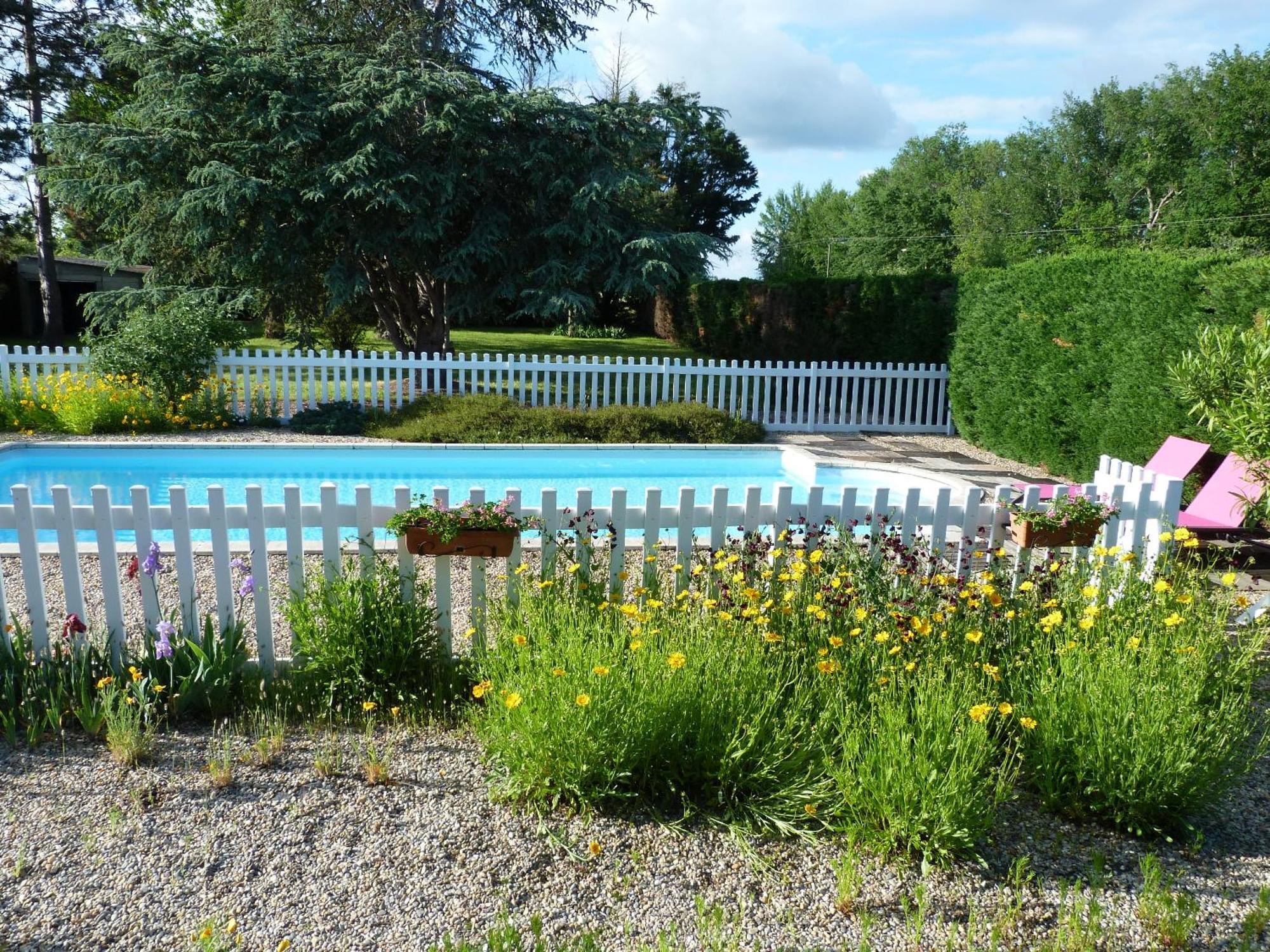 Le Clos D'Emeline Sainte-Terre Luaran gambar